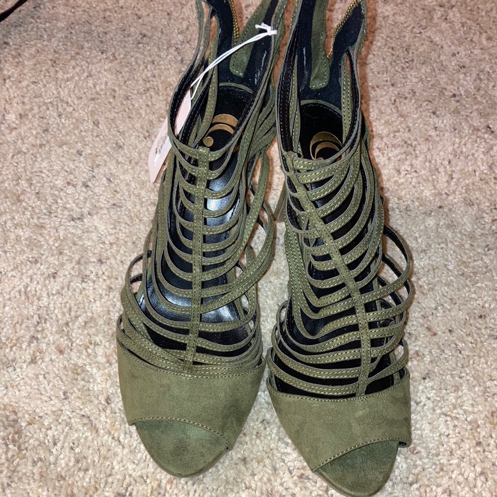 Green suede heels